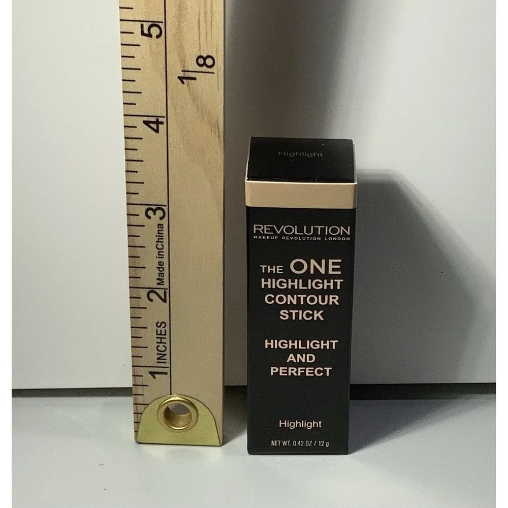 Revolution The‎ One Highlight Contour Sticks HIGHLIGHT Stick Illuminator NWB